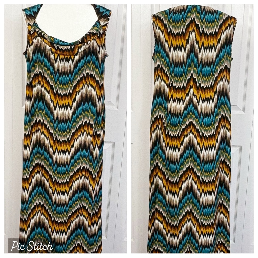Nine West Blue & Brown Multi Chevron Print Sleeveless Cowl Maxi Dress 12
